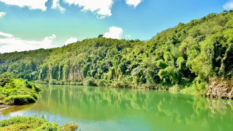 river view from the boat
